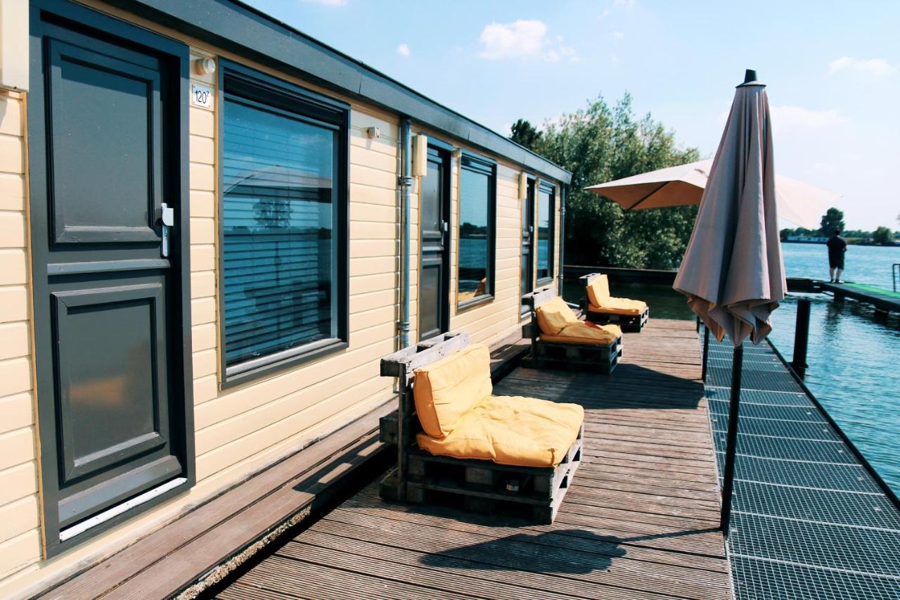 Floatel - De Schans Alphen Benedeneind Exterior photo