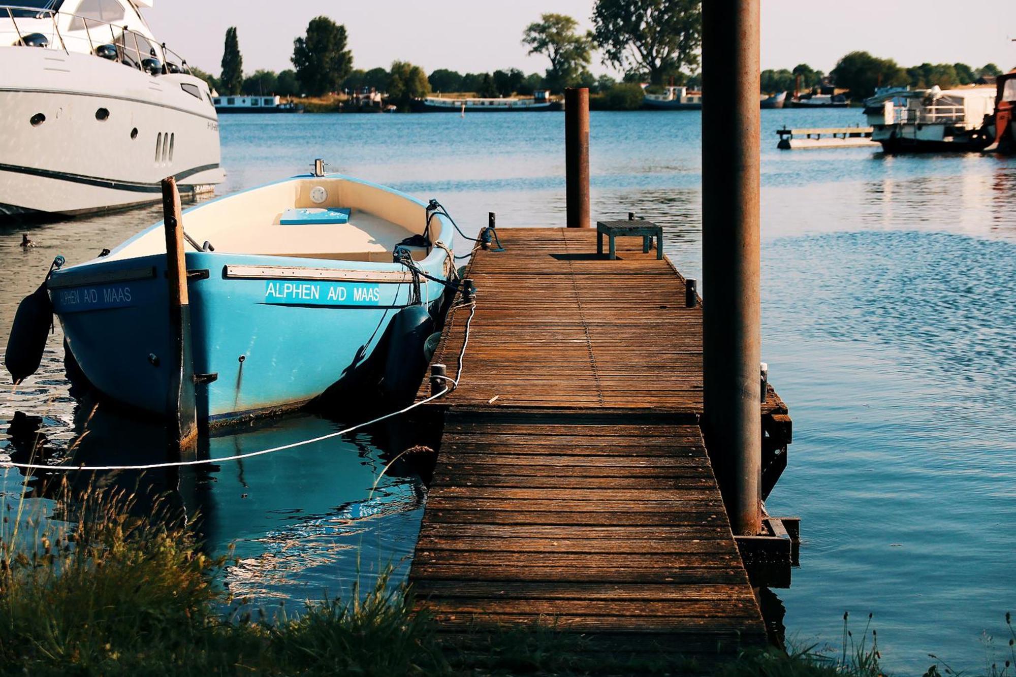 Floatel - De Schans Alphen Benedeneind Exterior photo